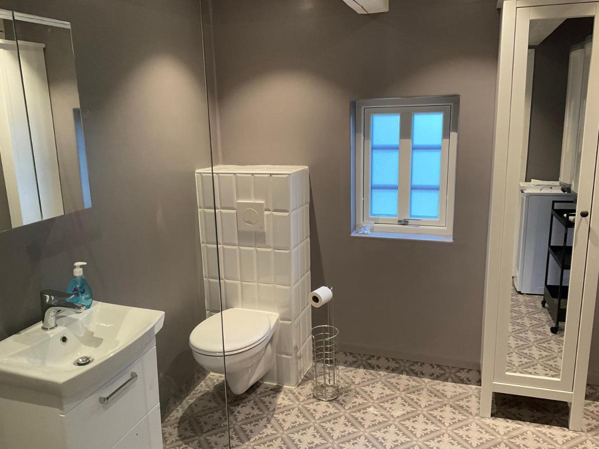 Hoegklint Roevar Liljas Apartment Висбю Экстерьер фото