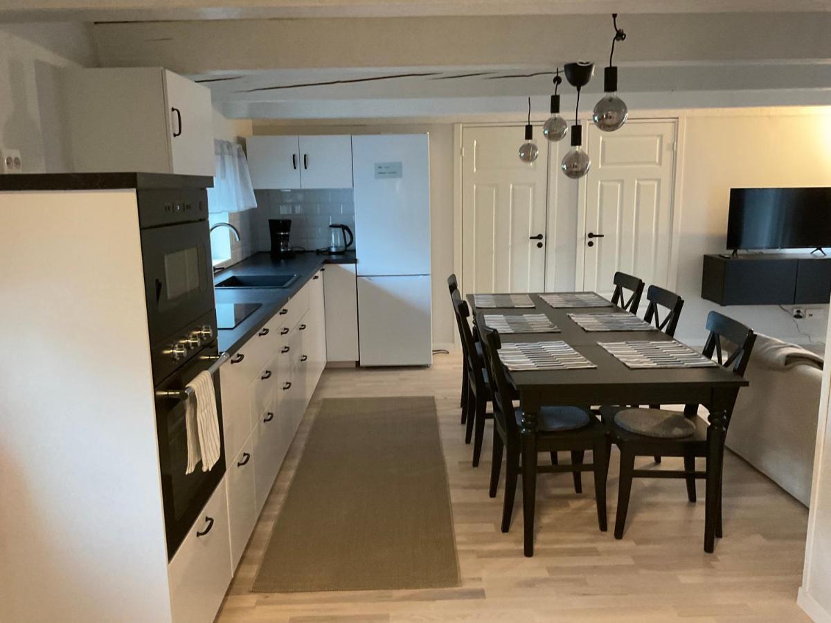 Hoegklint Roevar Liljas Apartment Висбю Экстерьер фото
